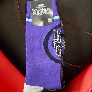 🧑🏻‍🎄Bioworld Marvel Wakanda Forever Crew Socks Set of 3